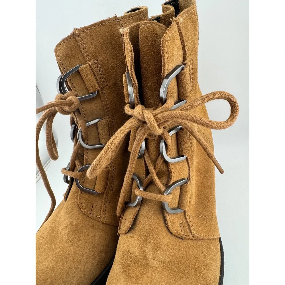 Sorel phoenix lace